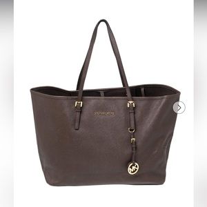 Fairly used Michael Kors Michael-  Large Zip Tote Shoulder Bag - Chocolate Brown